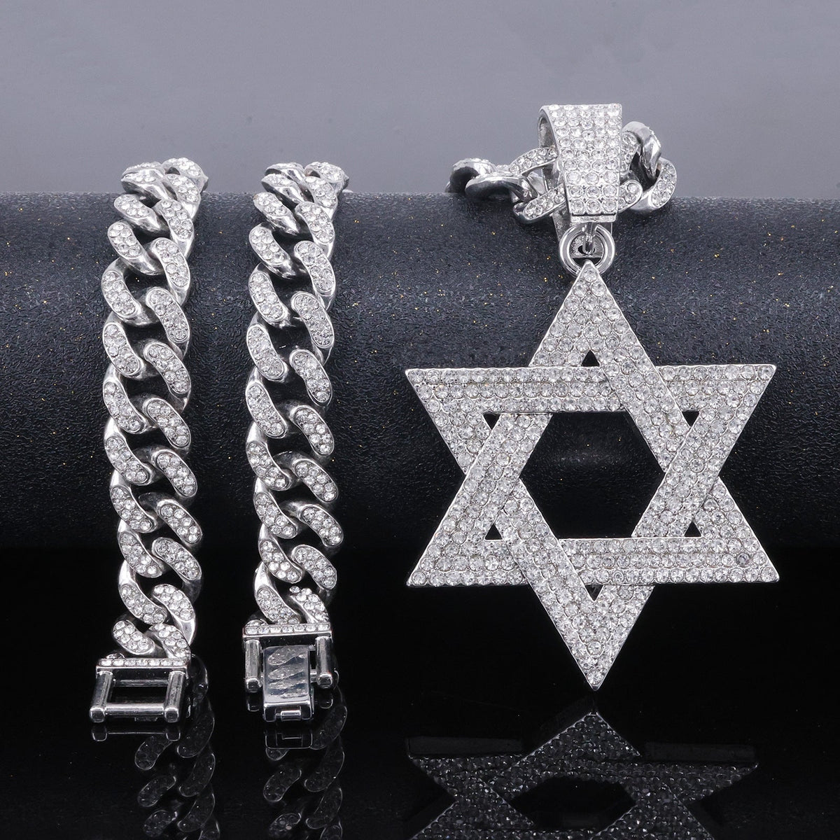 ⏳Limited-time 50% off⏰Hip Hop Iced Out Rhinestone Hollow Star of David with 50cm Chain✡️📿